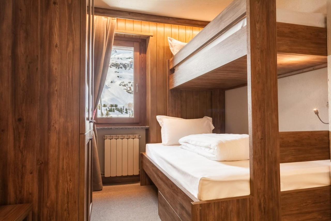 Hotel Breithorn Breuil-Cervinia Exterior photo